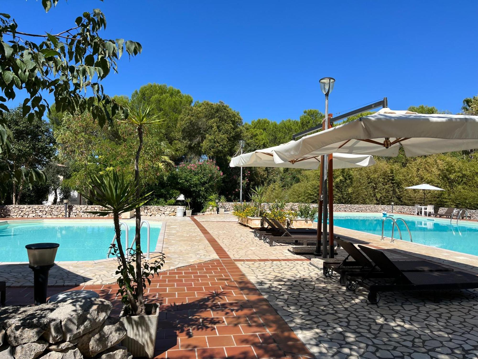 Casette Masseria La Camardia Sava Exterior photo