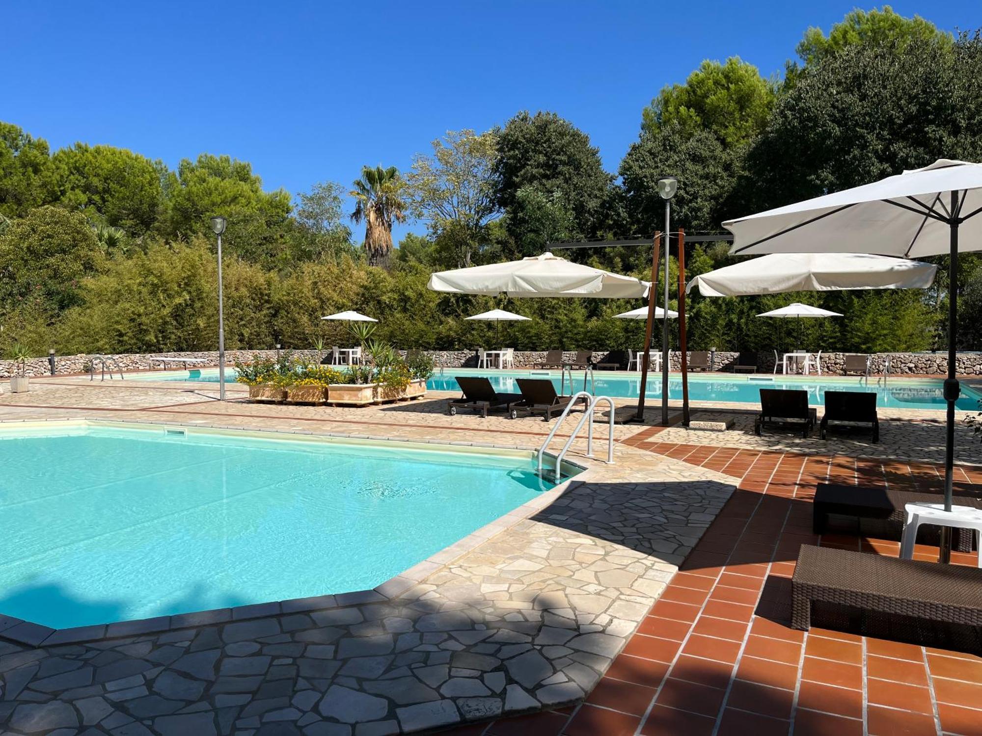 Casette Masseria La Camardia Sava Exterior photo