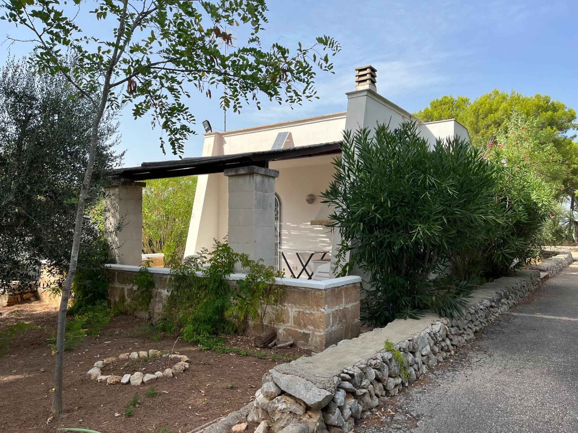 Casette Masseria La Camardia Sava Exterior photo