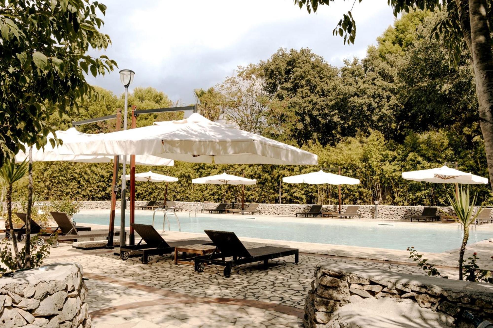 Casette Masseria La Camardia Sava Exterior photo